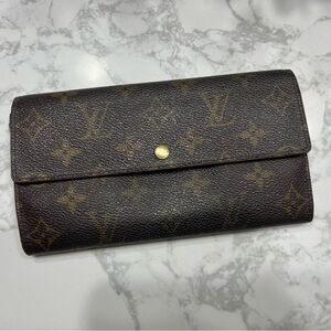 Louis Vuitton Dark Brown Monogram Clutch